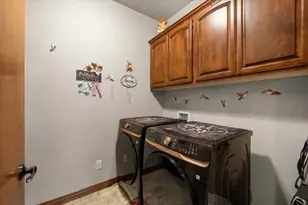 574 Grey Hawk Way, Central Point, OR 97502 - Photo 17