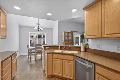 1691 Nunnwood Lane, Grants Pass, OR 97527 - Photo 9