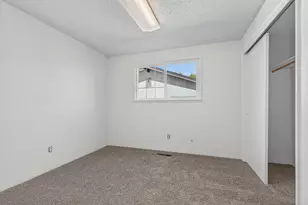 1996 Woodlawn Dr, Medford, OR 97504 - Photo 15