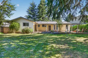 1996 Woodlawn Dr, Medford, OR 97504 - Photo 5