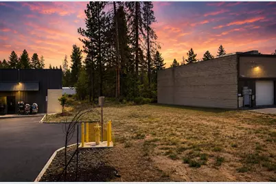 52612 Highway 97, La Pine, OR 97739 - Photo 1