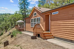 479 Wagon Trail Dr, Jacksonville, OR 97530 - Photo 29