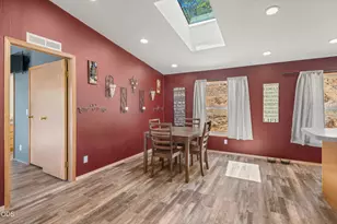 479 Wagon Trail Dr, Jacksonville, OR 97530 - Photo 11