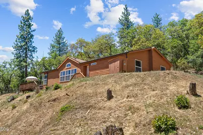 479 Wagon Trail Drive, Jacksonville, OR 97530 - Photo 31