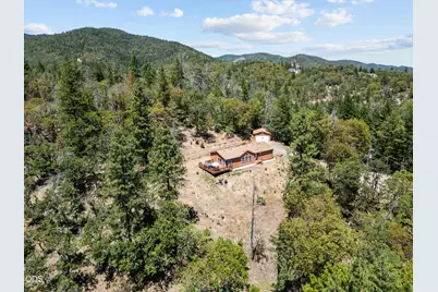479 Wagon Trail Drive, Jacksonville, OR 97530 - Photo 33