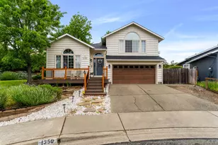 1350 Forestview Dr, Grants Pass, OR 97527 - Photo 3