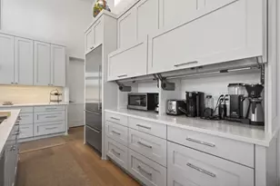 61487 Hackleman Ct, Bend, OR 97702 - Photo 11
