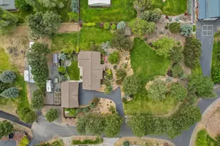 21721 Filly Ct, Bend, OR 97702 - Photo 67