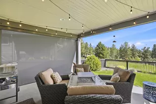 2736 NW Fairway Heights Dr, Bend, OR 97703 - Photo 21