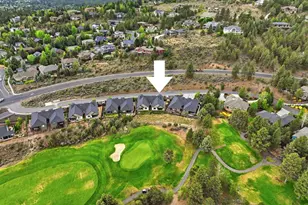2736 NW Fairway Heights Dr, Bend, OR 97703 - Photo 25