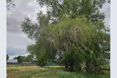 3712 Laverne Avenue, Klamath Falls, OR 97603 - Photo 3