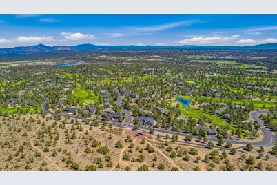 9009 Merlin Drive, Redmond, OR 97756 - Photo 83
