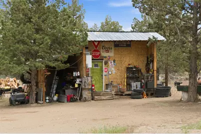67325 Fryrear Road, Bend, OR 97703 - Photo 19