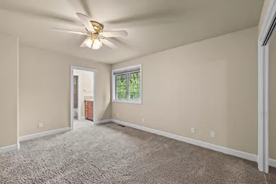 19598 Green Lakes Loop, Bend, OR 97702 - Photo 43