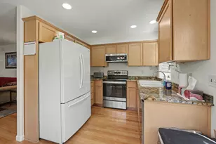 228 Talent Ave, Talent, OR 97540 - Photo 11