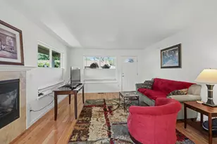228 Talent Ave, Talent, OR 97540 - Photo 9