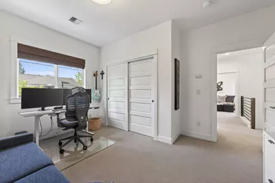 19017 NW Mt Shasta Drive, Bend, OR 97703 - Photo 37
