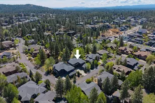 19017 Mt Shasta Dr, Bend, OR 97703 - Photo 47