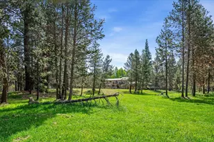 54715 Silver Fox Dr, Bend, OR 97707 - Photo 41
