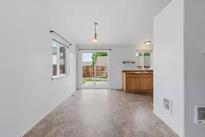 866 SE Kristin Way, Madras, OR 97741 - Photo 5