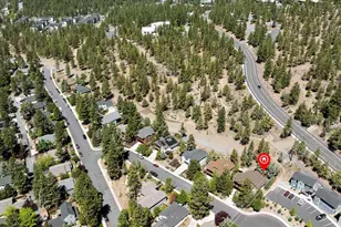 2106 NW Black Pnes Pl, Bend, OR 97703 - Photo 39