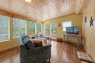 206 Lower Wolf Creek Rd, Wolf Creek, OR 97497 - Photo 25
