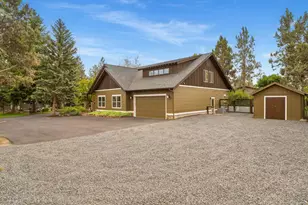 21125 Bear Creek Rd, Bend, OR 97701 - Photo 49