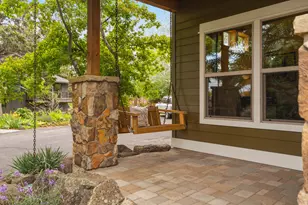 21125 Bear Creek Rd, Bend, OR 97701 - Photo 27