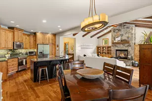 21125 Bear Creek Rd, Bend, OR 97701 - Photo 11