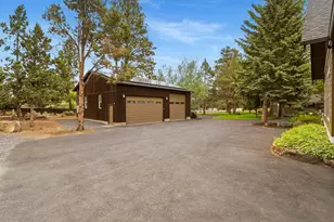 21125 Bear Creek Rd, Bend, OR 97701 - Photo 53