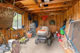 21125 Bear Creek Rd, Bend, OR 97701 - Photo 55