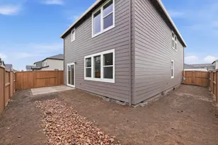 21249 SE Pelee Dr, Bend, OR 97702 - Photo 33
