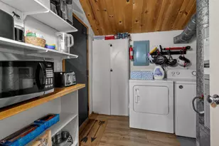 57488 Ranch Cabins Rd, Sunriver, OR 97707 - Photo 9