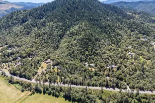 182 Eagles View Dr, Grants Pass, OR 97527 - Photo 39