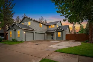 623 N Freemont St, Sisters, OR 97759 - Photo 1