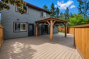 1652 NE Redrose Ct, Bend, OR 97701 - Photo 31