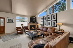 1652 NE Redrose Ct, Bend, OR 97701 - Photo 5