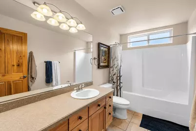 1652 NE Redrose Court, Bend, OR 97701 - Photo 13