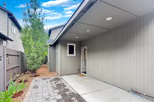 61764 SE Camellia St, Bend, OR 97702 - Photo 31