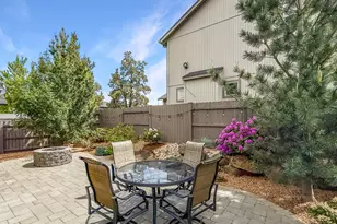 61764 SE Camellia St, Bend, OR 97702 - Photo 33