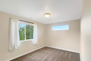 61764 SE Camellia St, Bend, OR 97702 - Photo 23