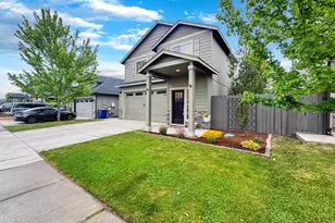 61764 SE Camellia St, Bend, OR 97702 - Photo 3