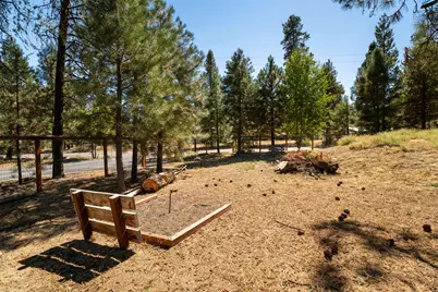 51445 Ash Road, La Pine, OR 97739 - Photo 37