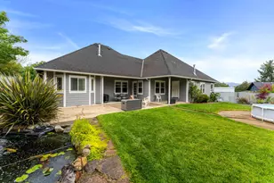 212 NW Canyon View Dr, Grants Pass, OR 97526 - Photo 33