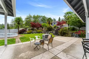 212 NW Canyon View Dr, Grants Pass, OR 97526 - Photo 29