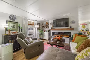 14773 N North Sugar Pine Way, La Pine, OR 97739 - Photo 11