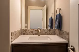 20527 SE Stanford Pl, Bend, OR 97702 - Photo 11