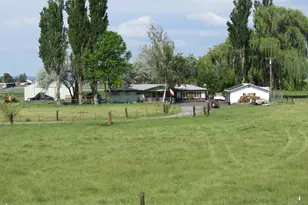 5820 Hwy 39, Klamath Falls, OR 97603 - Photo 1