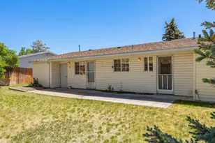 10405 Preddy Ave, Klamath Falls, OR 97603 - Photo 3