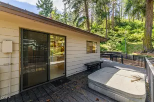 1885 Lakeshore Dr, Klamath Falls, OR 97601 - Photo 43